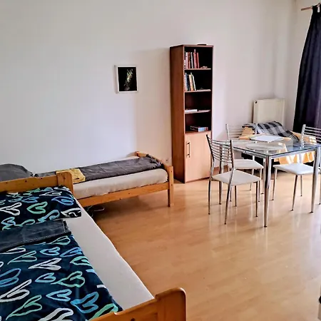 Apartamento Peškova, O 2 Pokojích S Terasou Olomouc