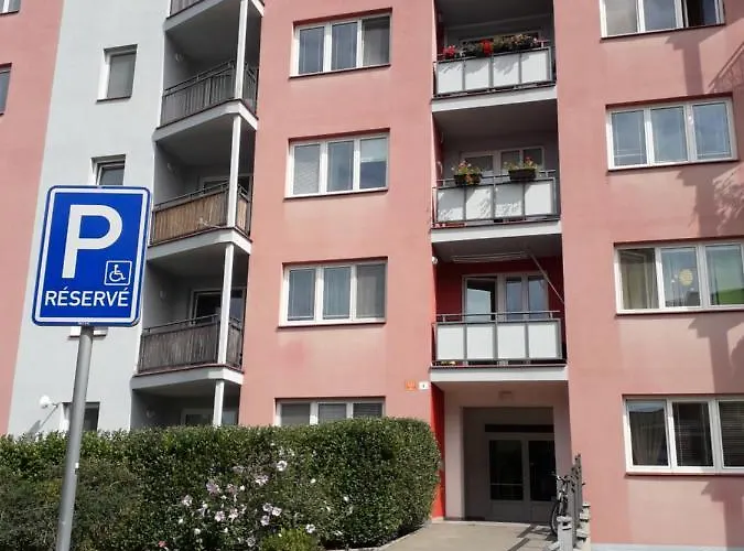 Apartamento Peškova, O 2 Pokojích S Terasou Olomouc